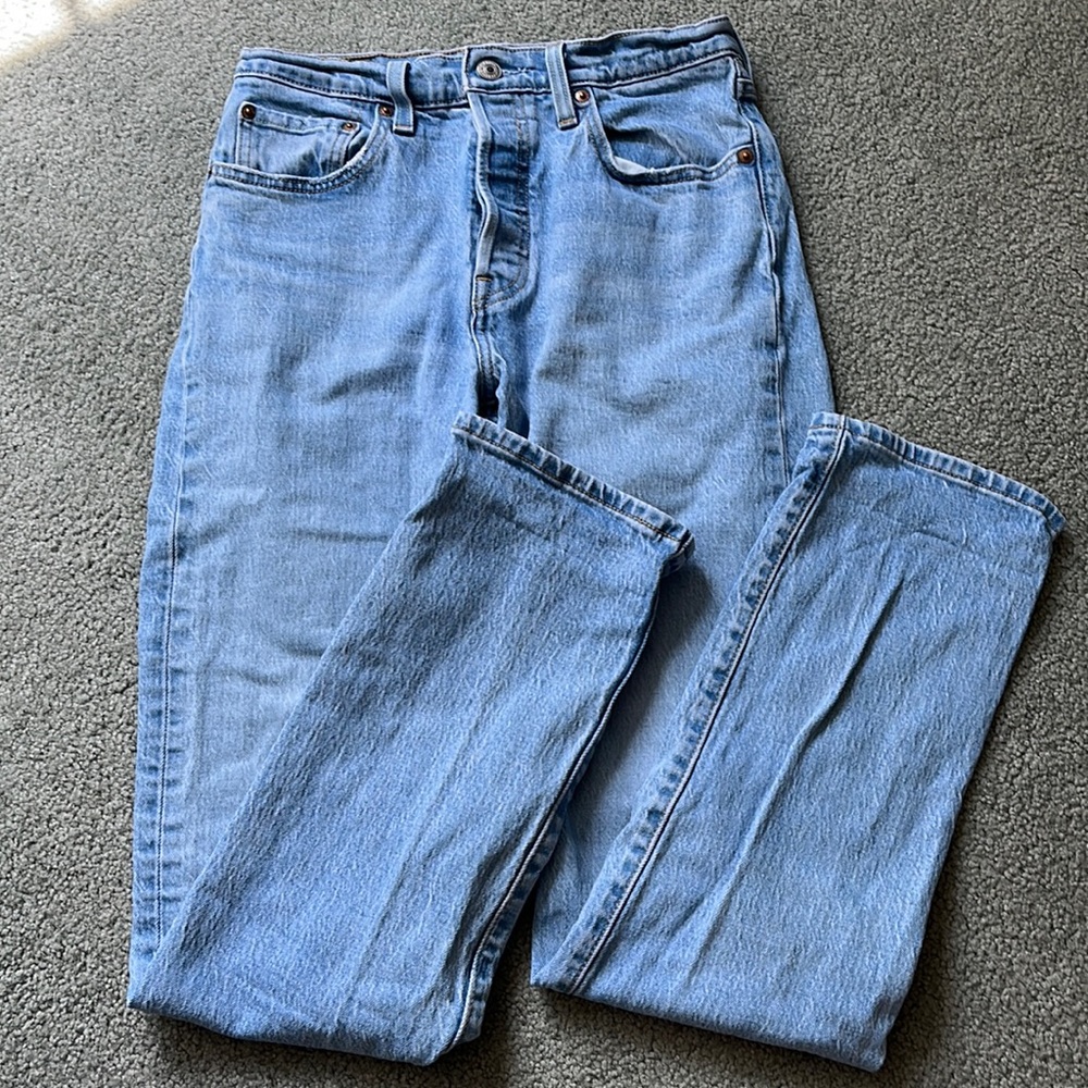 Levi’s 501 High Waisted Light Wash Straight Leg Jeans
